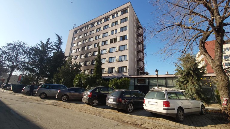 Evakuiraha Hotel V Stara Zagora Zaradi Pozhar V Restoranta News Bg