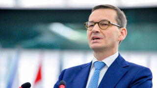 Полша ще наложи вето на принудителното депортиране на мигранти Това