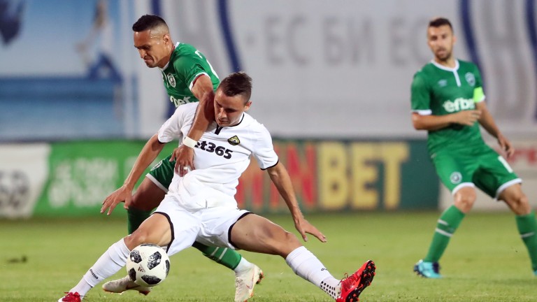 Лудогорец и Славия подобриха антирекорда за най-слабо посетен финал