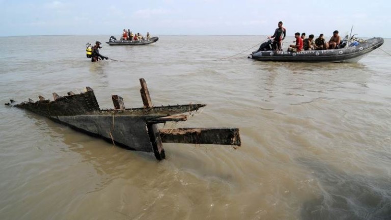 21 души се удавиха в Индия