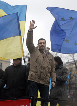 Кличко призова протестите в Украйна да продължат