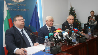 Двама министри и един прокурор ще търсят неизгодни договори за