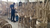 Велинградската семейна компания за изработка на столове, чиято продукция достига чак до Австралия