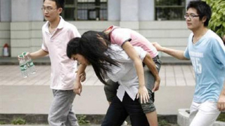 Тибет прекратява антикитайските протести заради земетресението