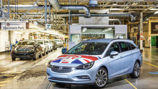 Британското автомобилостроене губи десетки хиляди работни места при лоша сделка за Brexit