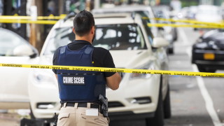 Най-малко 150 убити и повече от 400 престрелки през уикенда за 4 юли в САЩ