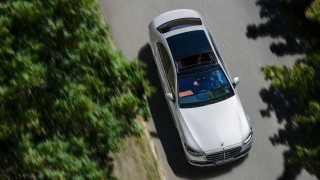 Daimler става Mercedes-Benz и разделя бизнеса си на две