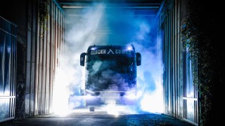 От Левски загатнаха че скоро ще разполагат с нов автобус който да вози