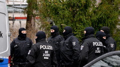 Седем души задържани в Германия за формиране на терористична клетка 