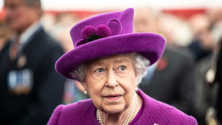 От близо два месеца кралица Елизабет Втора живее в самоизолация
