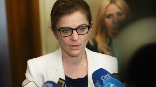 Генчовска се е срещнала с Митрофанова според указанията