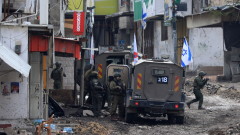 Девет палестинци загинаха при израелски удари на Западния бряг