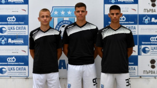 Трима футболисти от школата подписаха първи професионални договори с Черно