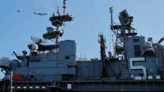 Американските сили за бързо реагиране се приближават до Суецкия канал