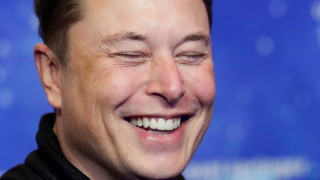 Tesla вече не е "устойчива" компания