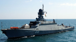 Около 20 военни кораба от Каспийската флотилия на Русия започват