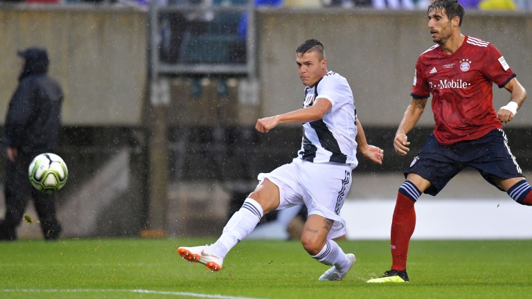 Ювентус победи Байерн с 2:0 в мач от турнира International