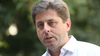 Зафир Зарков: Парите за обществения транспорт в София стигат до септември