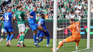 Новият треньор на Байер Леверкузен Ерик Тен Хаг продължава да няма