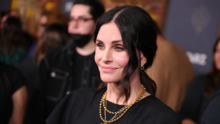 От какво се срамува дъщерята на Кортни Кокс