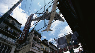 Кай Так в Хонконг бетонна писта притисната между небостъргачи