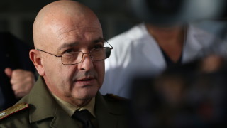 Генерал Мутафчийски предупреди: Все още сме в началото на заразата