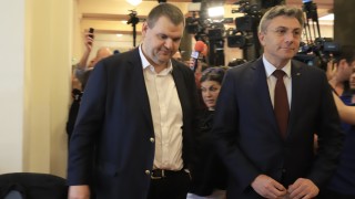 Пълно разследване на българското гражданство на руснак искат от ДПС