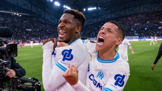 Олимпик Марсилия надделя над Бенфика след дузпи във вълнуващ мач Французите