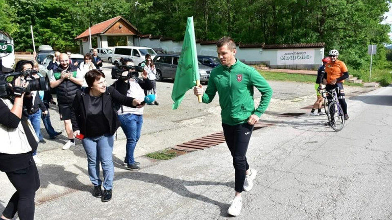 Футболистите на Ботев (Враца) се включиха в днешната щафета в