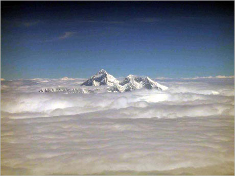 Български алпинист и трите му деца изчезнаха под Еверест 
