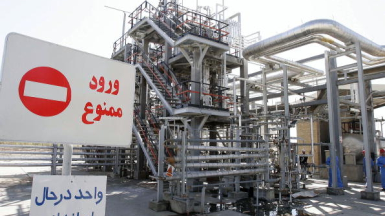 Иран очаква $200 милиарда чужди инвестиции в енергетиката