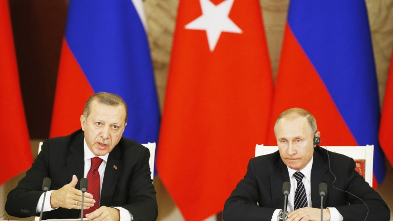 Ердоган се среща с Тръмп и Путин през май