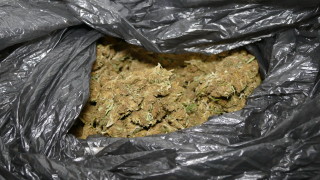 Хванаха мъж и жена с 200 гр кокаин и 5 кг трева