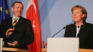 Ердоган и Меркел се срещнаха в Берлин