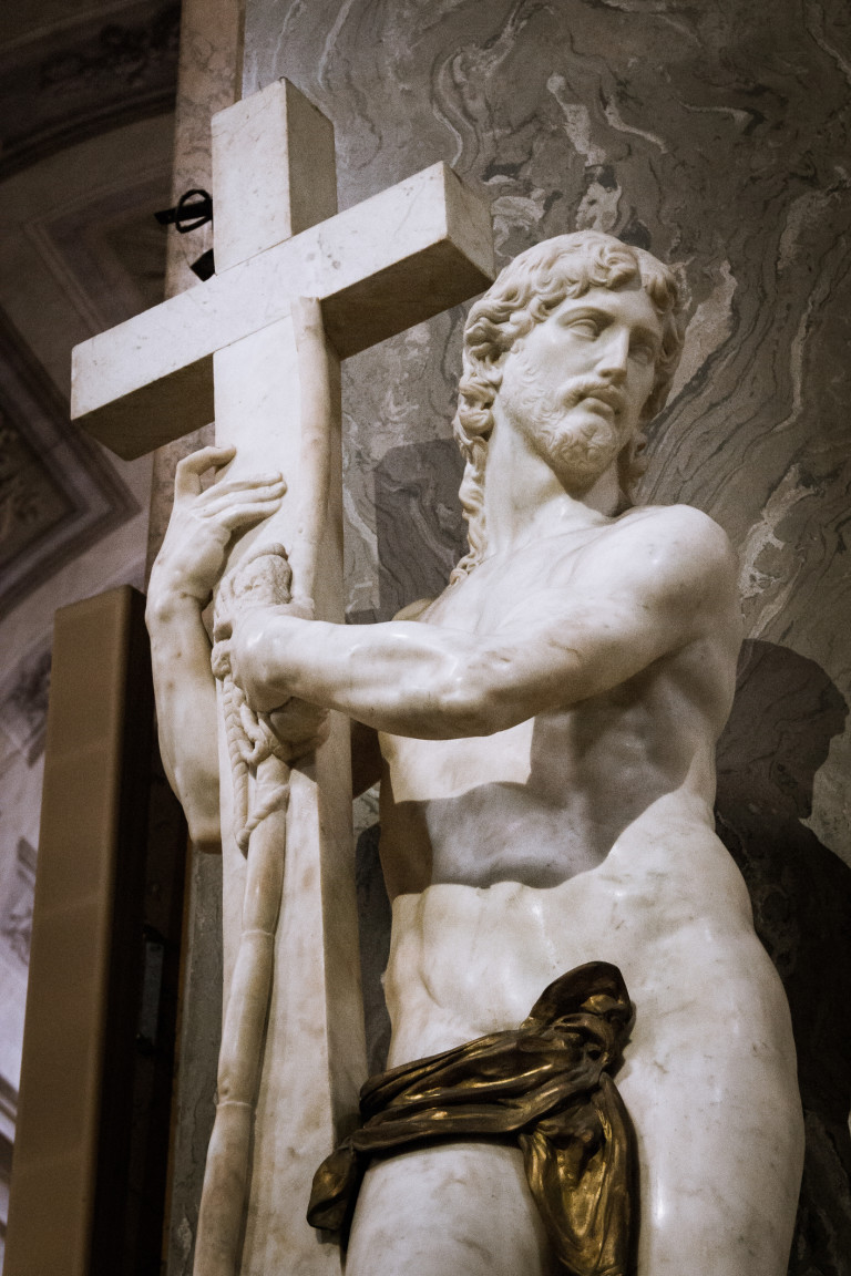 Статуя на Исус, дело на Микеланджело