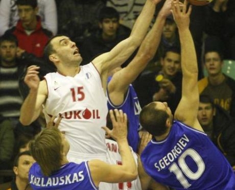 Данаил Петров: Купата е награда за труда на треньорите и баскетболистите