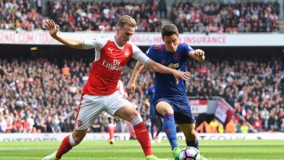 Севиля Майорка и Лутън проявяват сериозен интерес към Роби Холдинг