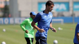 Алекс Петков Клаудио Тавареш и Валери Божинов очакват договори от