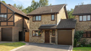 Продават къщата на Хари Потър за £475 000