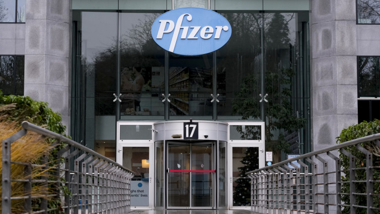 В САЩ препоръчаха бустерна доза от Pfizer за деца между 12 и 15 г.