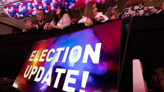 Републиканците постигнаха скромни печалби на междинните избори в САЩ но