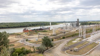 Молдовските власти одобриха продажбата на оператора на международното пристанище Джурджулещ