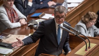 Новото чешко правителство не получи вот на доверие от парламента