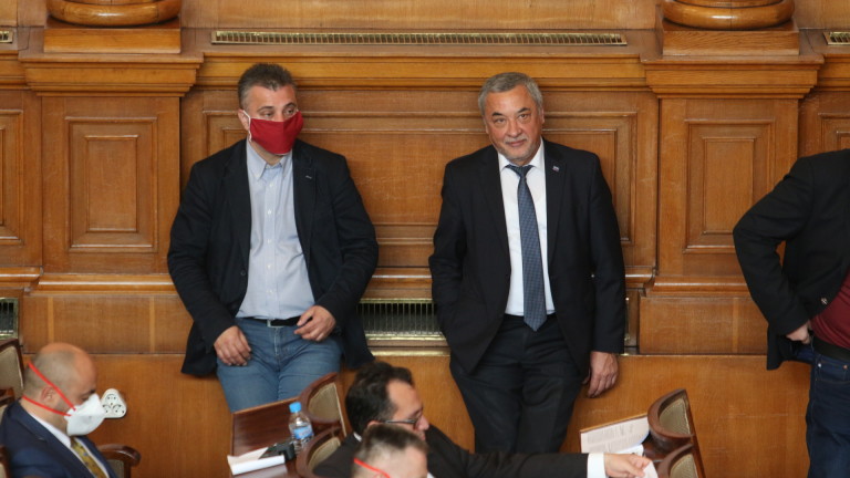 От името на ВМРО депутатът Юлиан Ангелов ще предложи намаляване