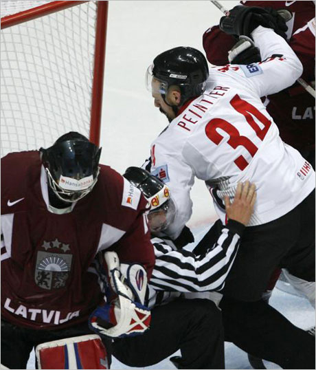Латвия отнесе Австрия с 5:1 на СП в Москва