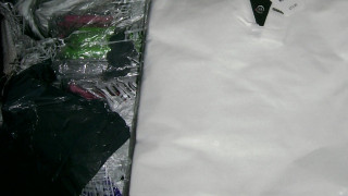 8011 контрабандни текстилни изделия част от които със знаци на