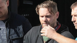 Джок Палфрийман обяснява пред австралийски медии че има готов паспорт от