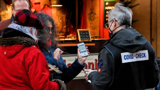 Германският здравен министър Йенс Шпан призова във вторник за допълнителни