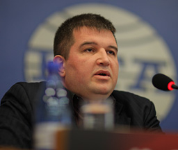 ВМРО-НИЕ благосклонни към АБВ-то на Първанов