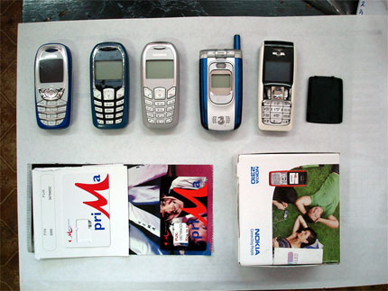 Продават ни рециклирани телефони за нови